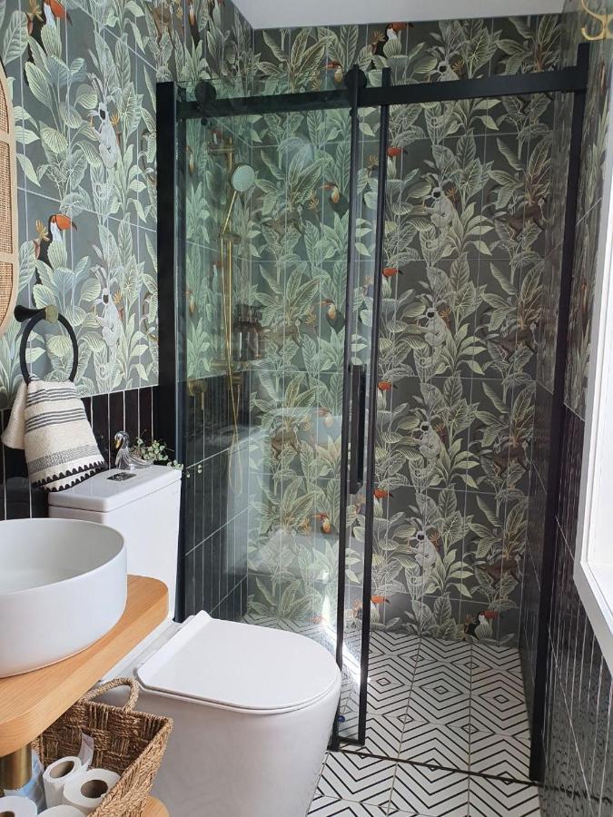Tiny House With Greenhouse Dining Lower Hutt Esterno foto